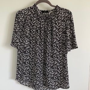 TTahari brand new short sleeve blouse.
